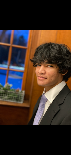Aziz Riaz, web designer